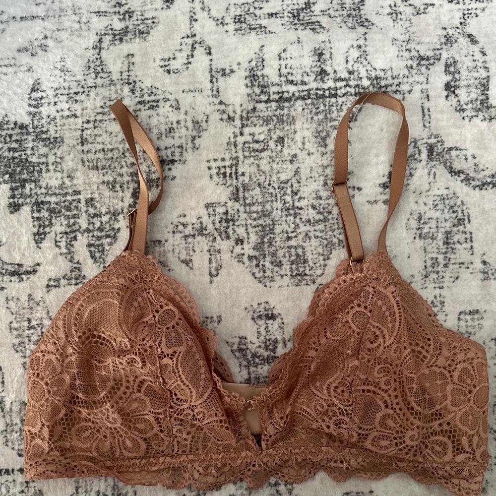 NWOT Lace Bralette by Aerie